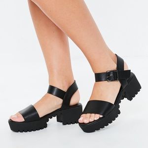 Cleated Black Sandals NWB✨